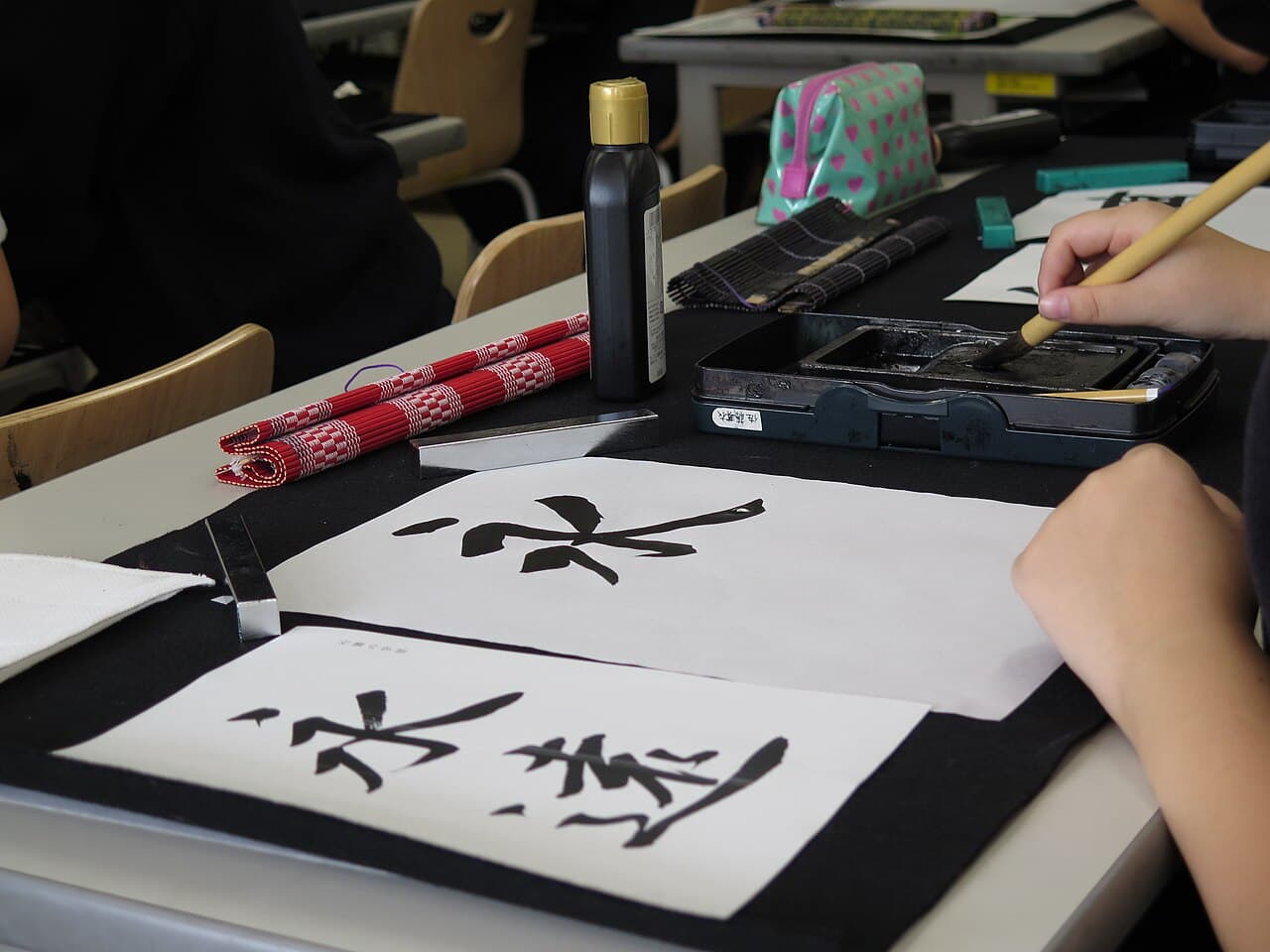 Japanese calligraphy (shodo) in action