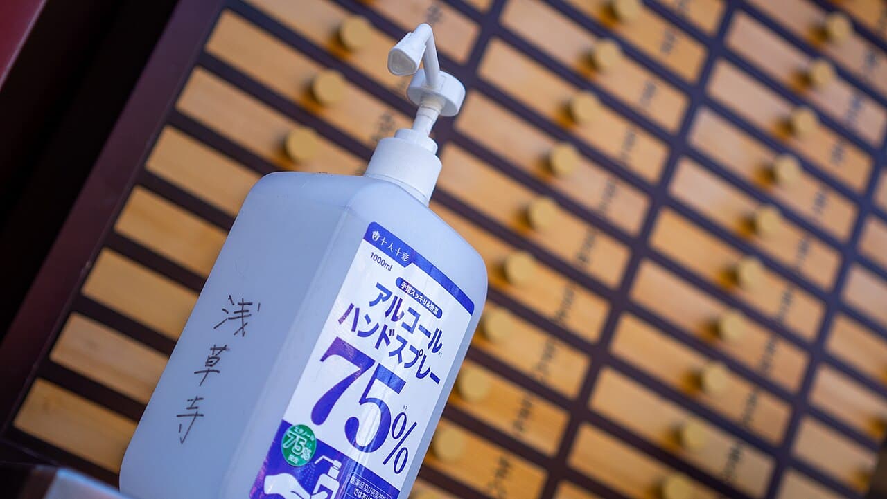 Kimono Rental in Asakusa: Where to Rent, What's Included & How to Book (2026)