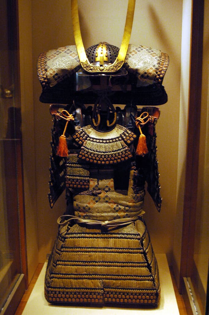 Antique Japanese samurai ō-yoroi armour on display